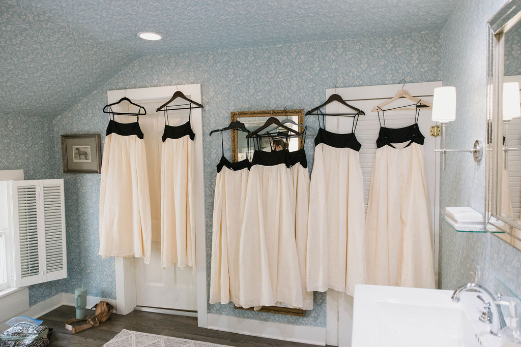 chicago wedding photographer luxury wedding photographer detroit wedding photographer film wedding photos editorial wedding photos Dunham woods riding club wedding